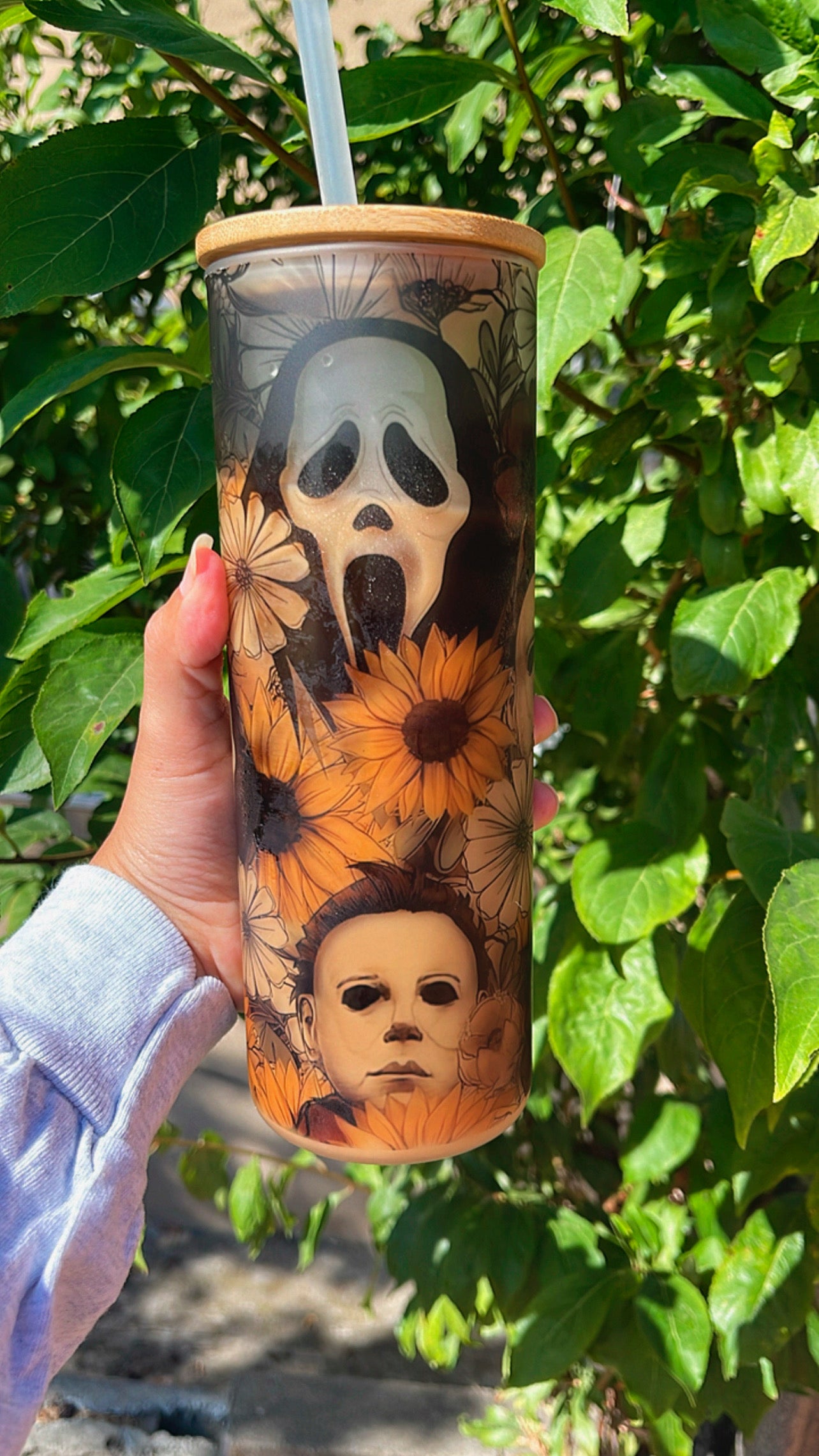 Flower Horror Glass 25 oz Tumbler