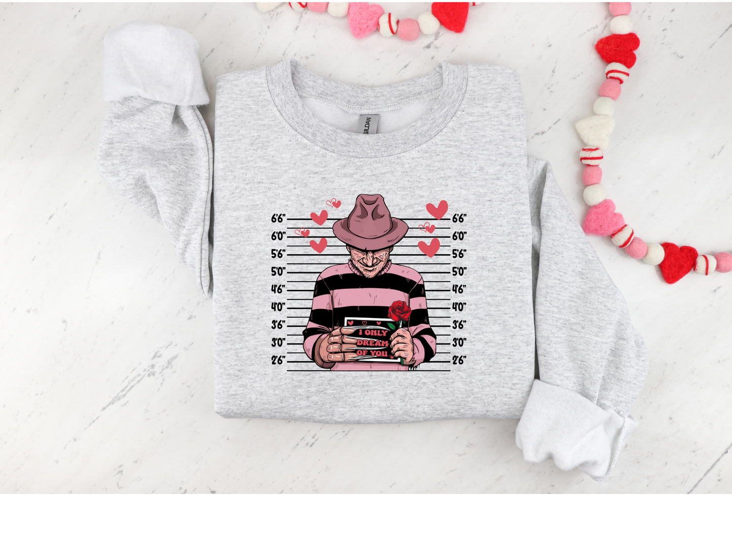 Freddy crewneck ♡- spooky valentines