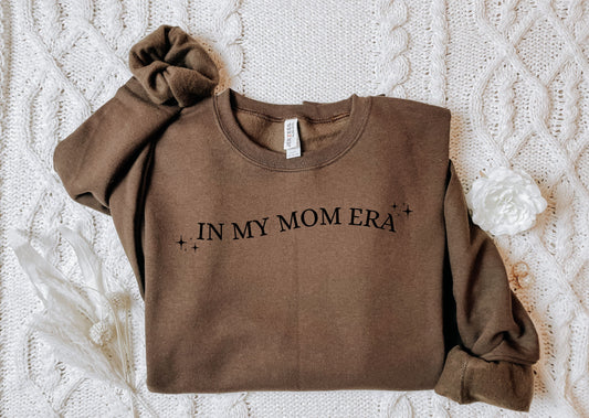 In my mom era crewneck